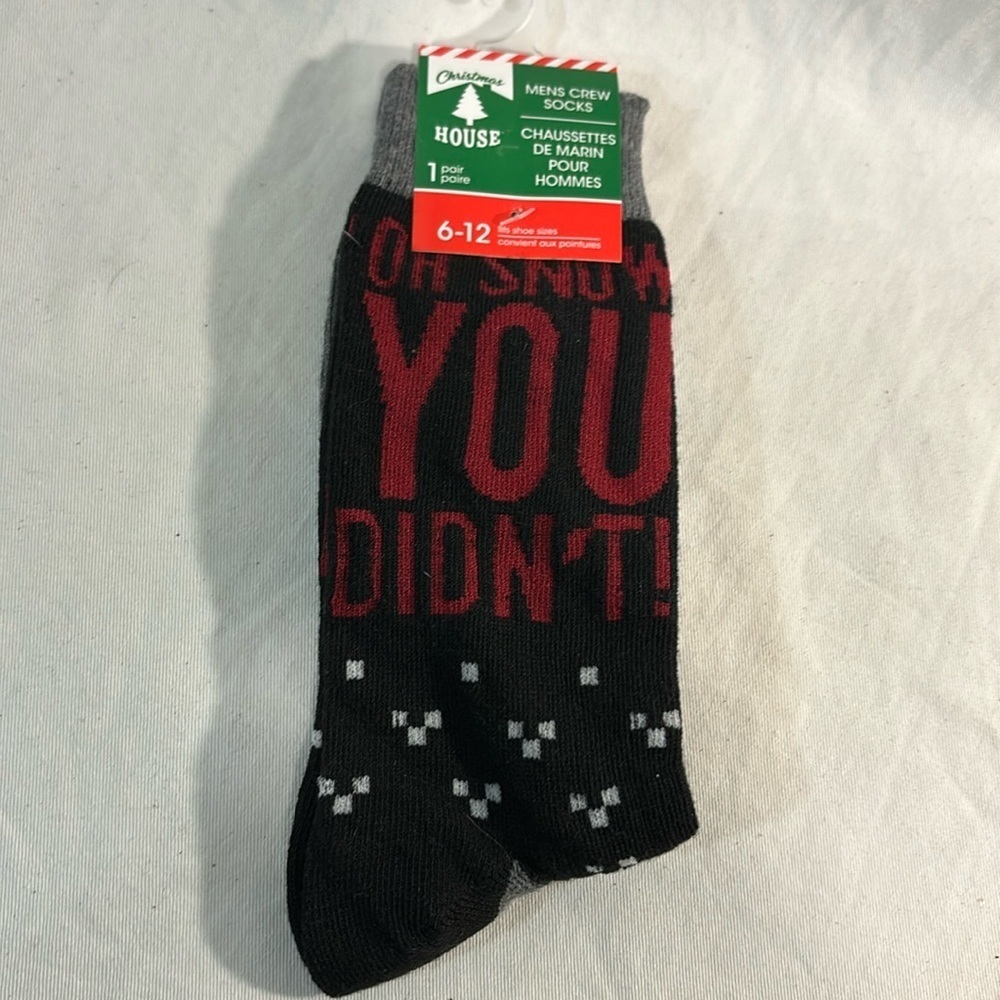 🎄 Mens OH SNOW YOU DIDN'T pattern Crew Socks Shoe Sizes 6-12 Christmas